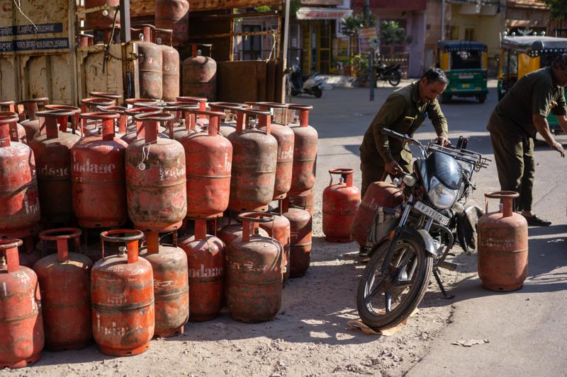 Gas cylinders. Jodhpur, India, 2025.